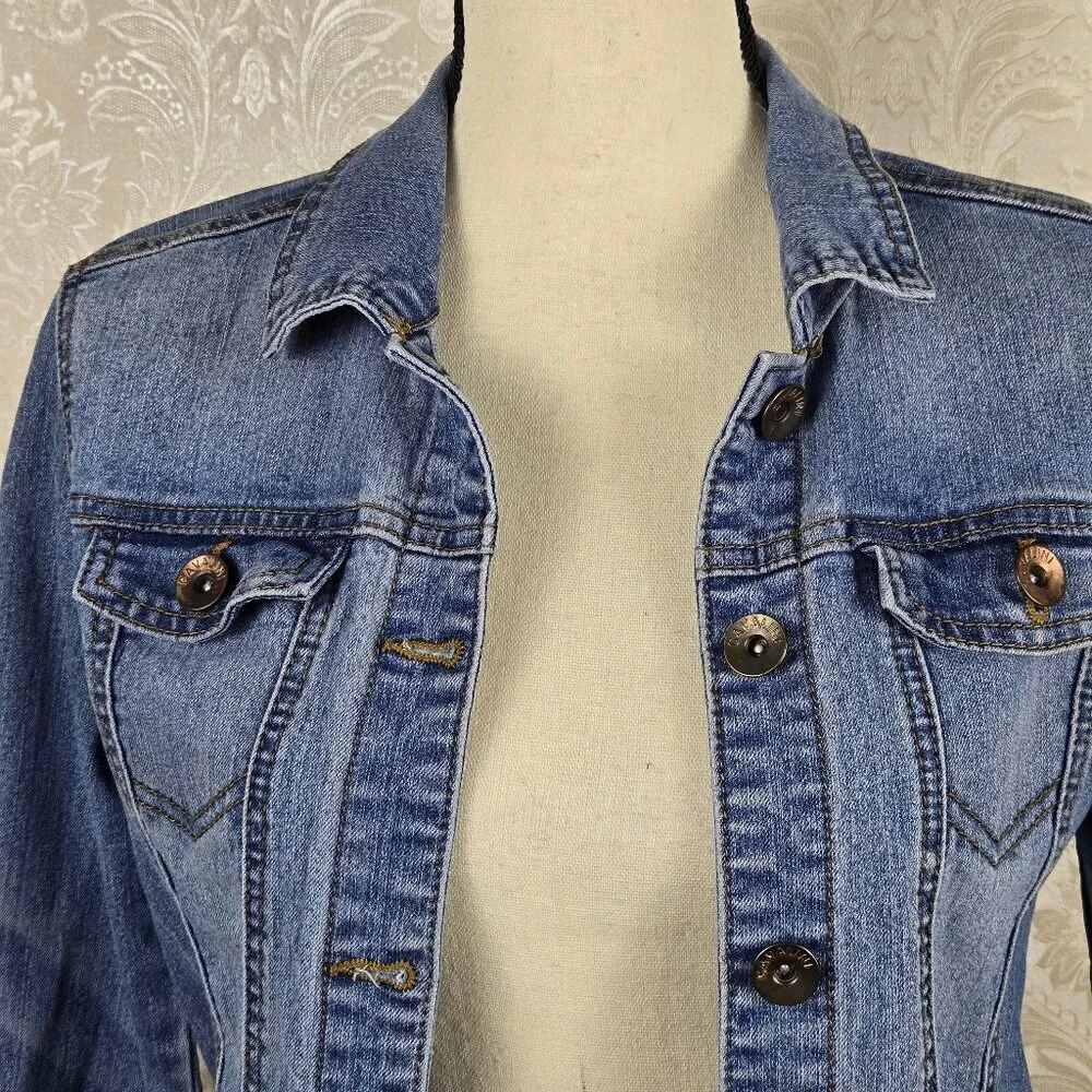 Cavalini Size Small Blue Denim Jean Jacket Button Front Pockets Long Sleeve